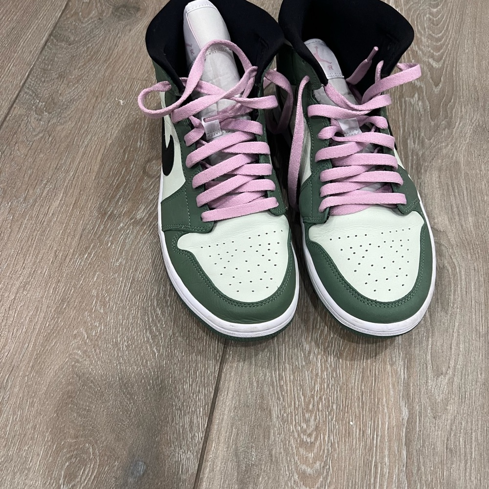 Nike Jordan - Picture 3 of 4